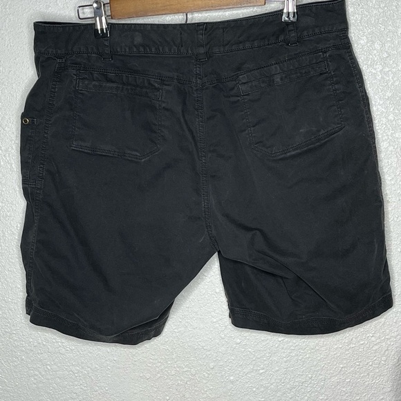 Aventura Shorts - Picture 3 of 6